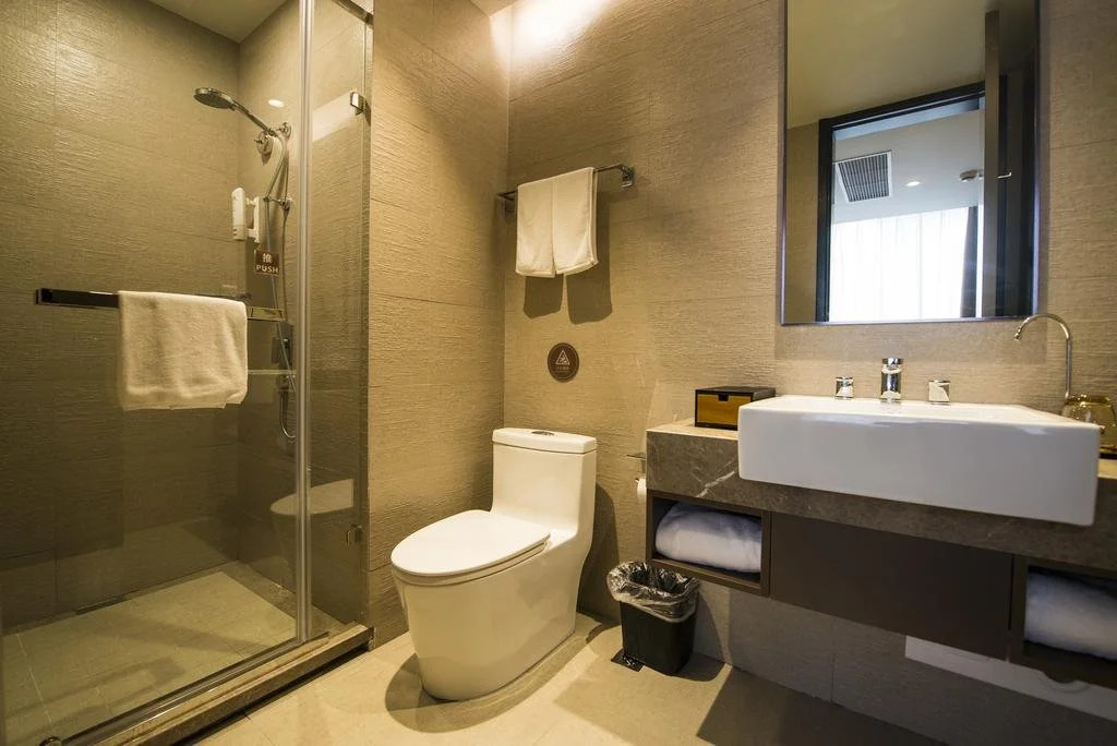 Home Inn Plus Shanghai Xintiandi Lujianbang Road Subway Station