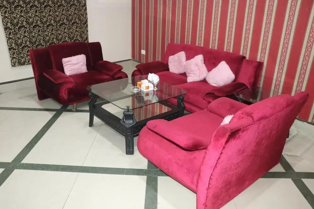 Hotel Grace Inn Multan