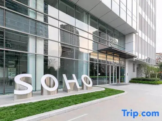 The Romantic hotel(Daminghu store, Jinan)