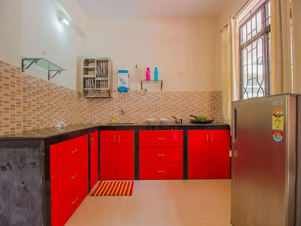 OYO 13794 Home Cozy Studio Utorda Beach