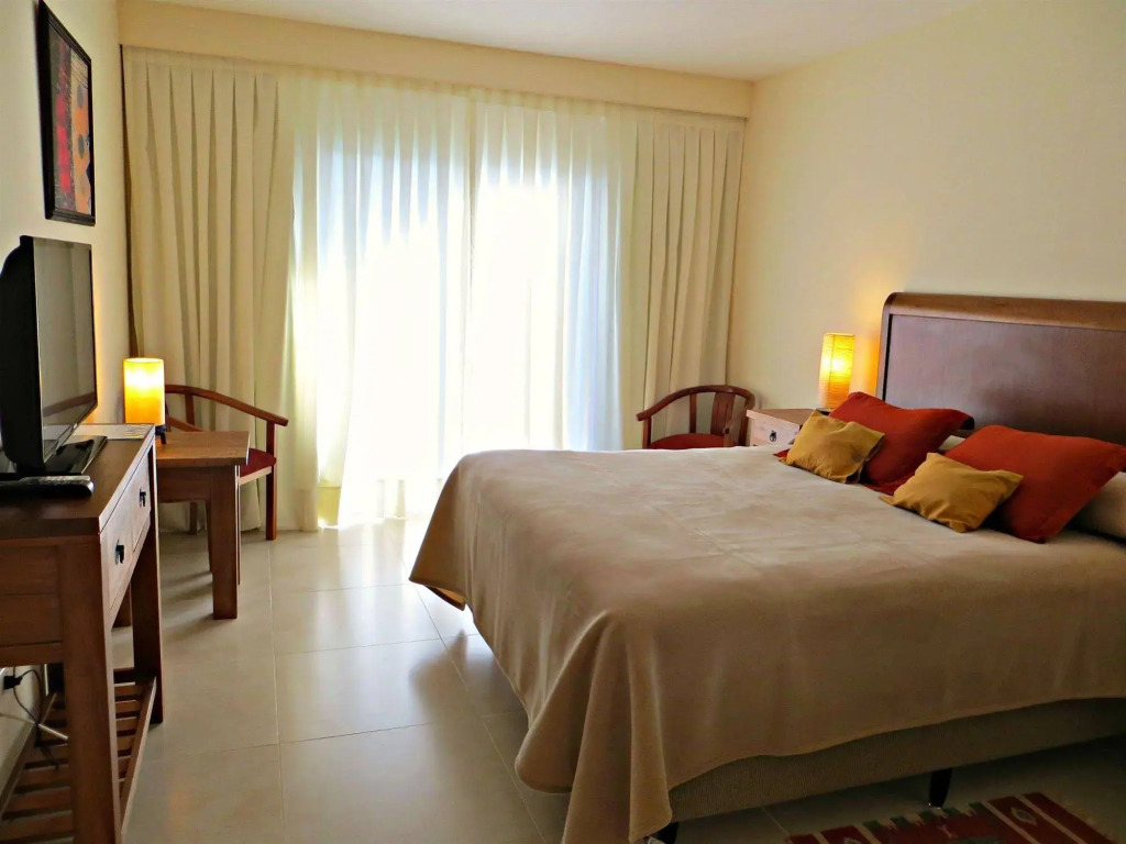Petit Chateau Hotel Boutique