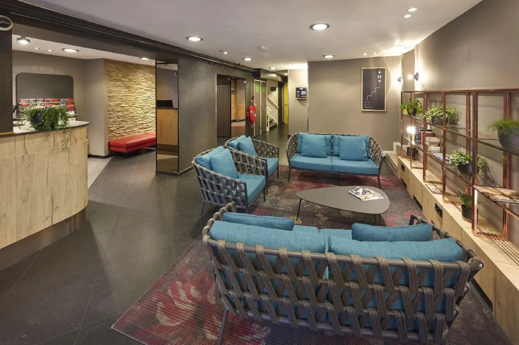 Nova Hotel
