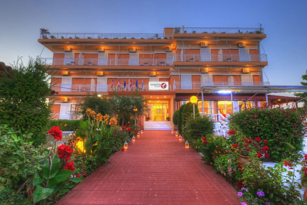 Hotel Taxiarhis