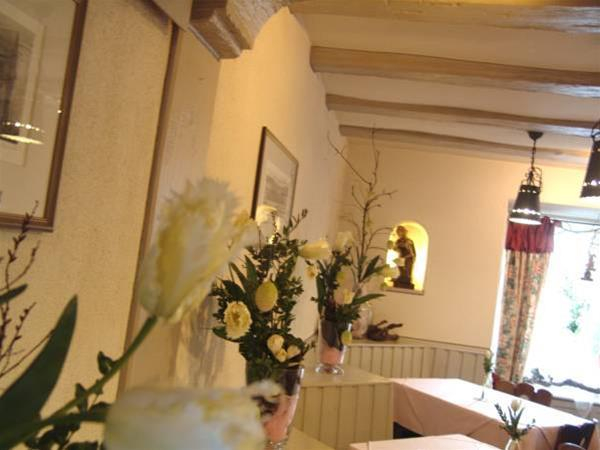 Gasthaus & Weingut zum Stern