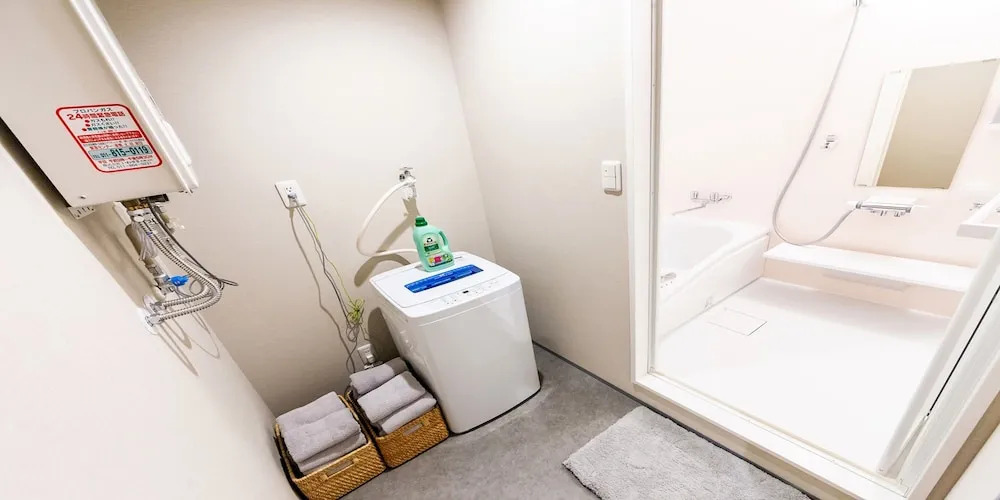UCHI Living Stay HACHIKEN Station