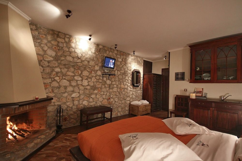 Aesko Resort