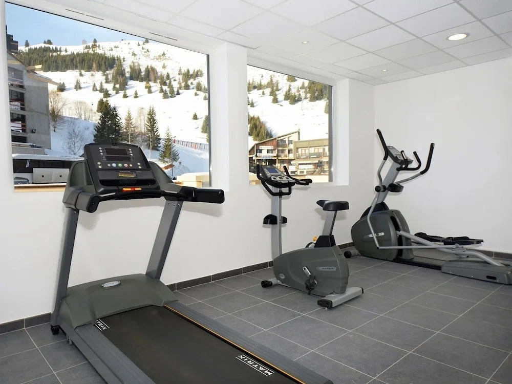 Chalet in Auris-en-oisans With Balcony Views