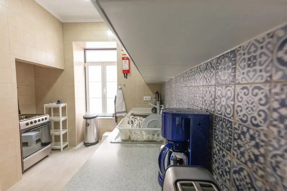 Help Yourself Hostels - Parede