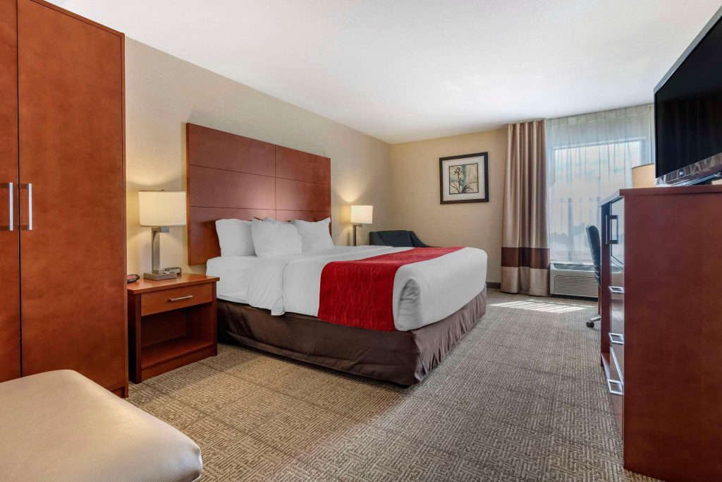 Comfort Inn & Suites Near Fallon Naval Air Station