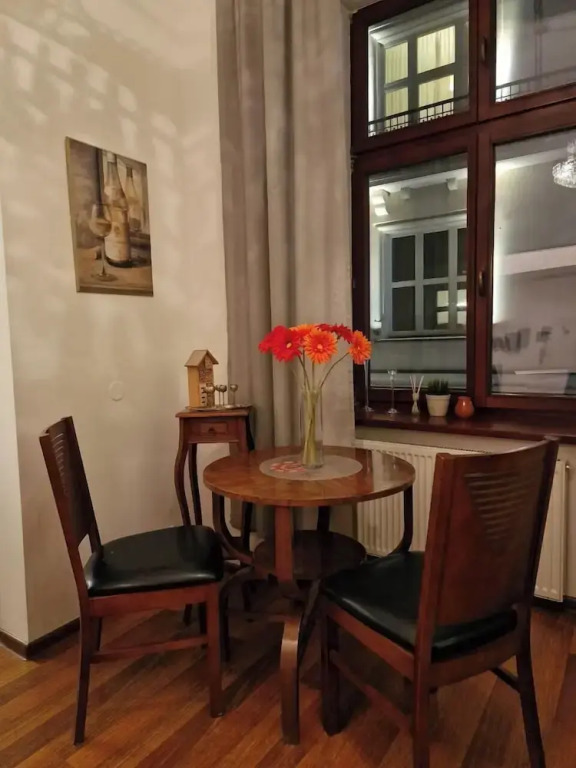 Welcoming Apartments with bedrooms and Air Conditioning, city center