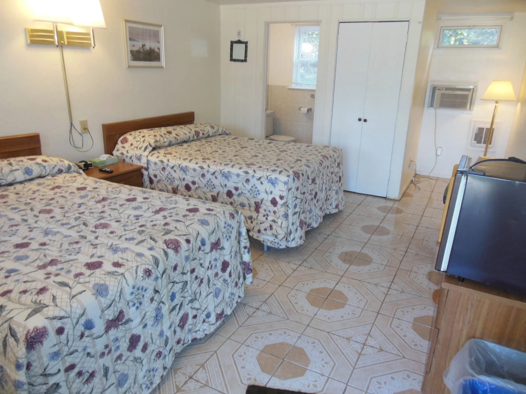 Sand Dollar Inn