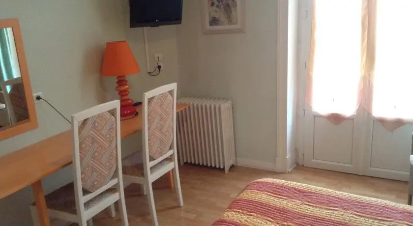 Hotel Universel