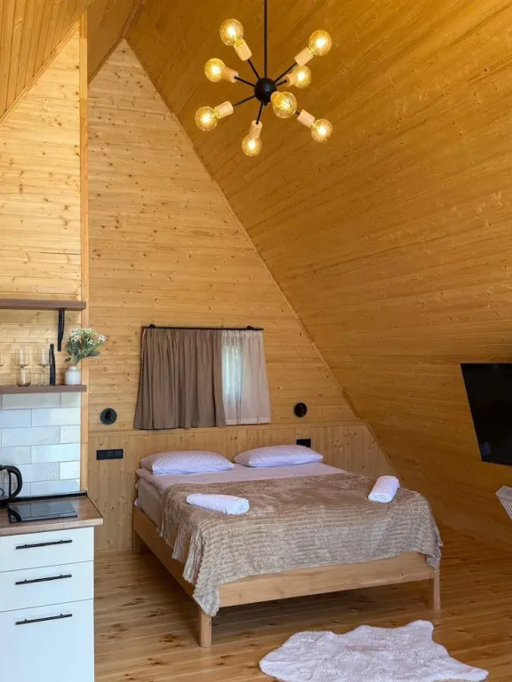 Mestia POV Cabins