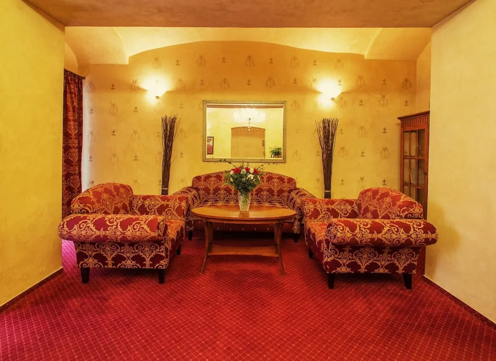 Hotel Rous