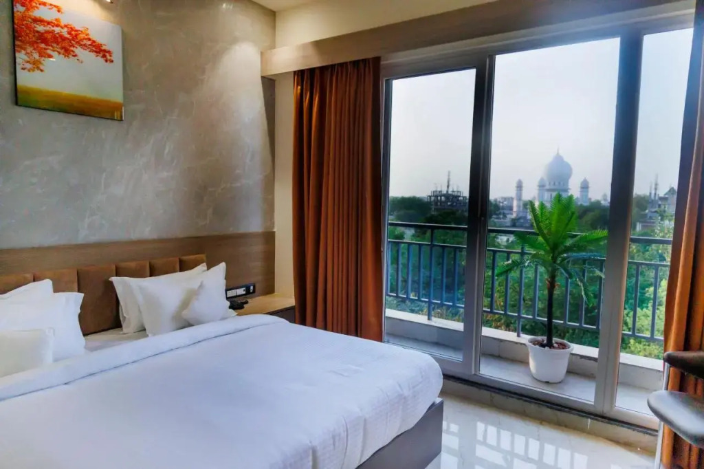 Hotel Aryavilas-A Luxury Boutique Hotel