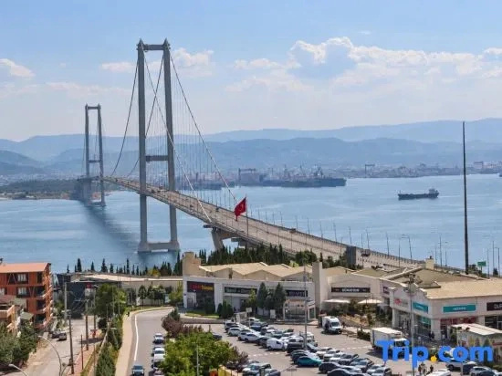 Holiday Inn & Suites KOCAELI - DILOVASI GULF VIEW by IHG
