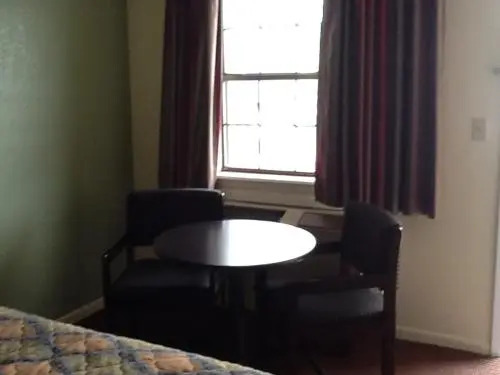 Relax Inn - Lakeland
