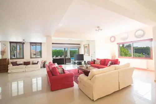 Rent Your Dream Holiday Villa in Paralimni And Look Forward To Relaxing Beside Your Private Pool, Paralimni Villa 1232
