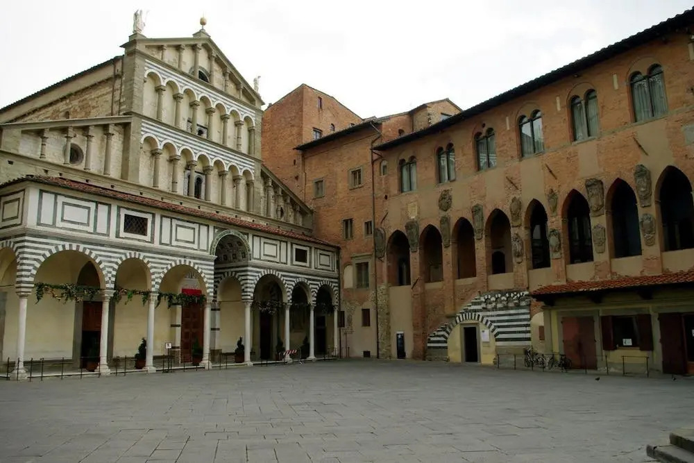 Alle vecchie mura