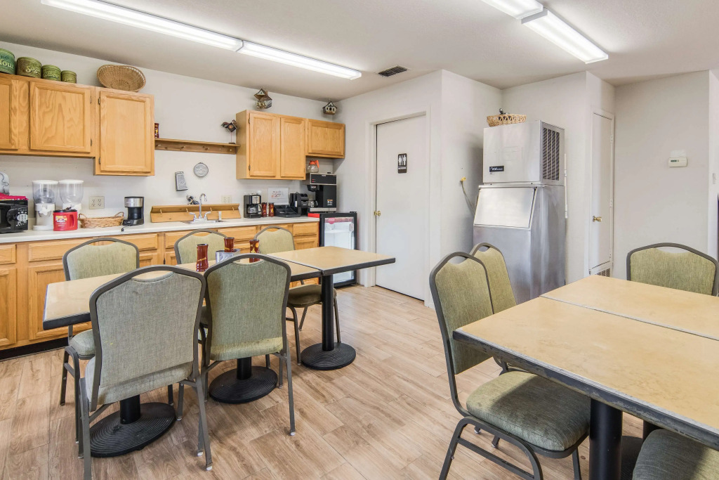 Americas Best Value Inn Baird
