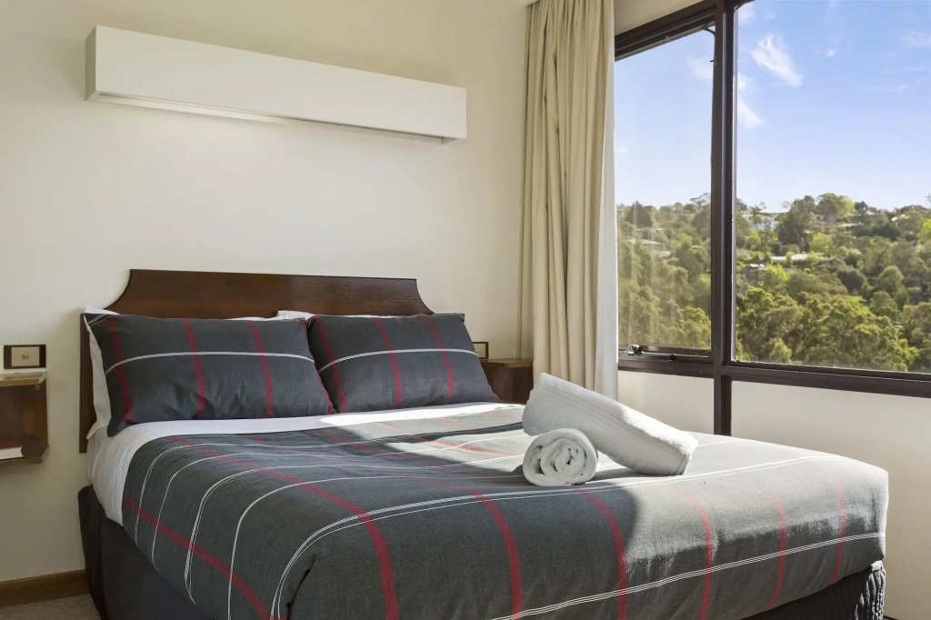 Village Family Motor Inn