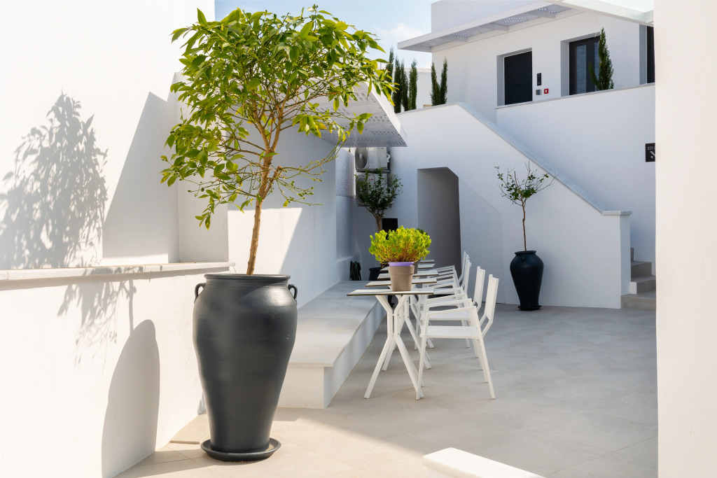 Central Boutique Hotel by Naoussa Hills - Adults Only