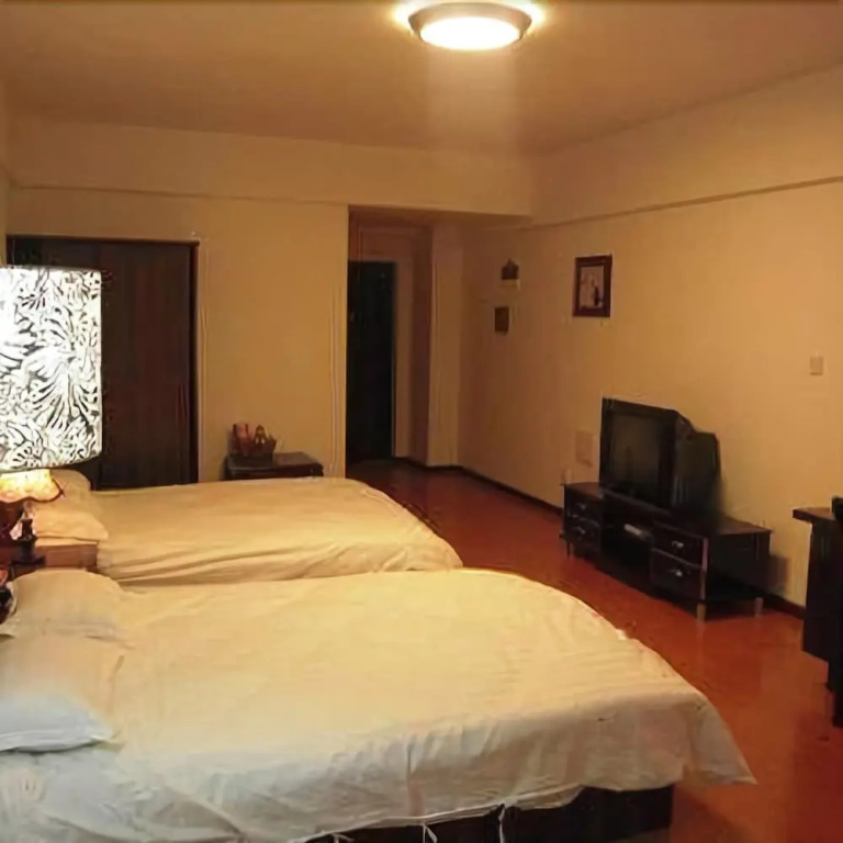 Qingdao Zhongyang Business Hotel
