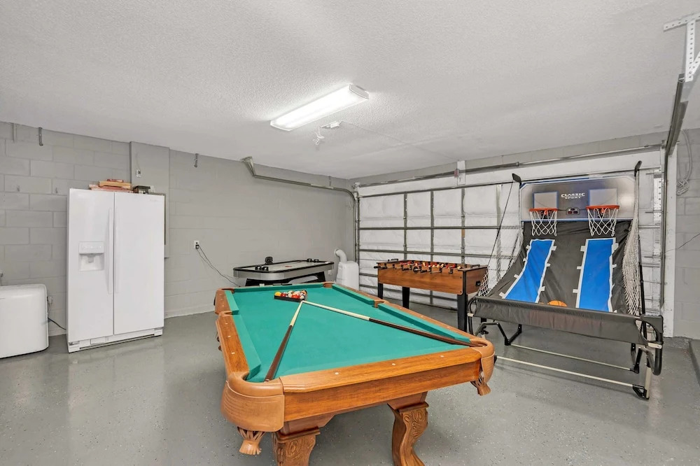 Spacious Pool Area and Game Room, Quiet Location Close to Disney #6lb73