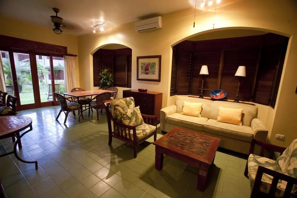 Club del Mar Oceanfront