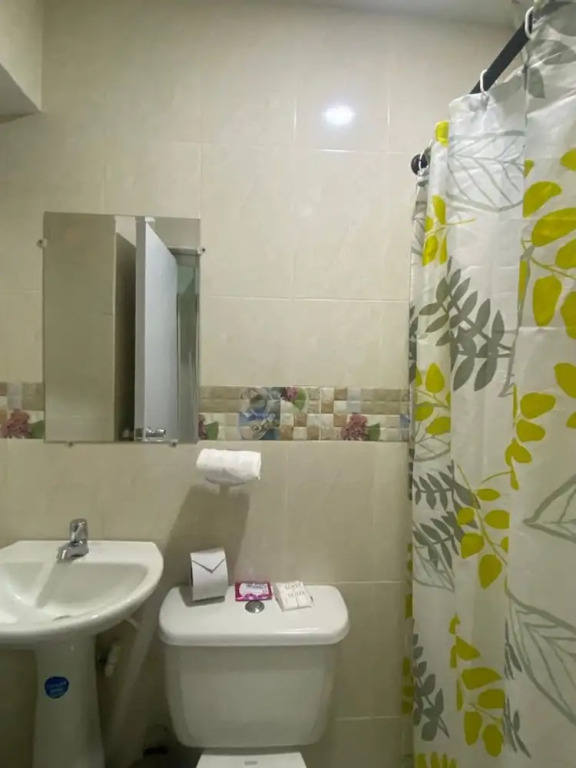 4cr-1m 4 Bedroom House In Getsemani With Air Conditioning And Wifi