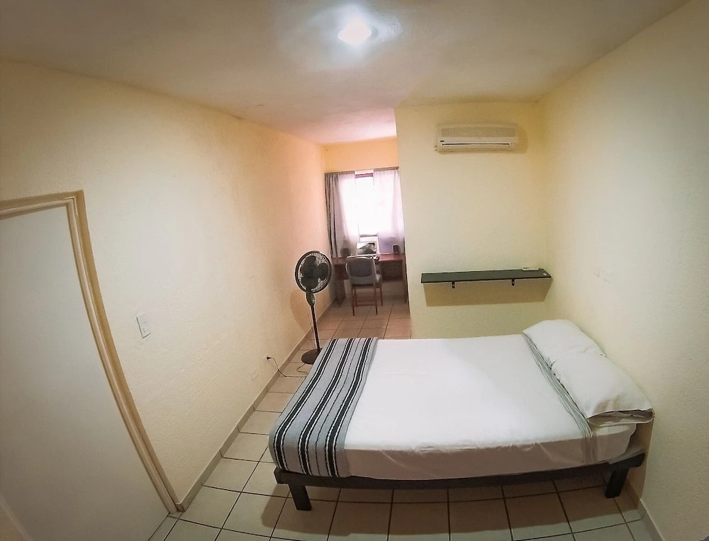 Hostal Pueblo Nómada