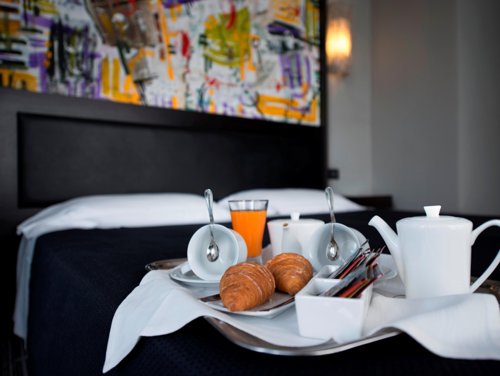 Twentyone Hotel