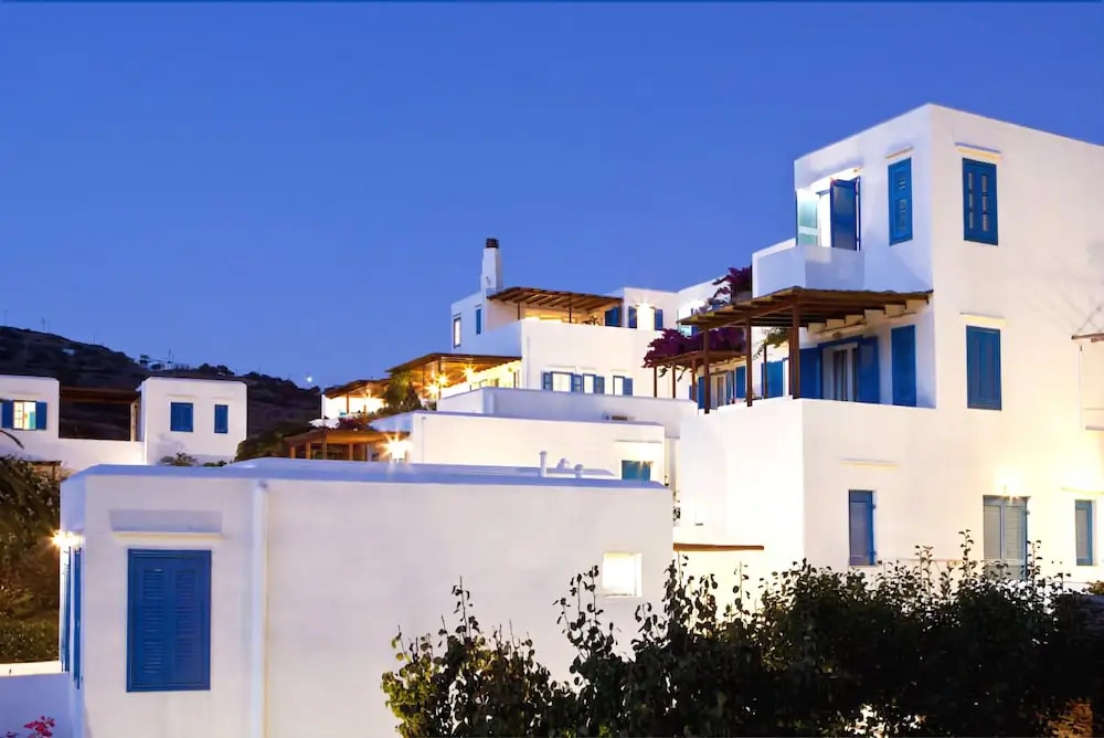 Alexandros Hotel