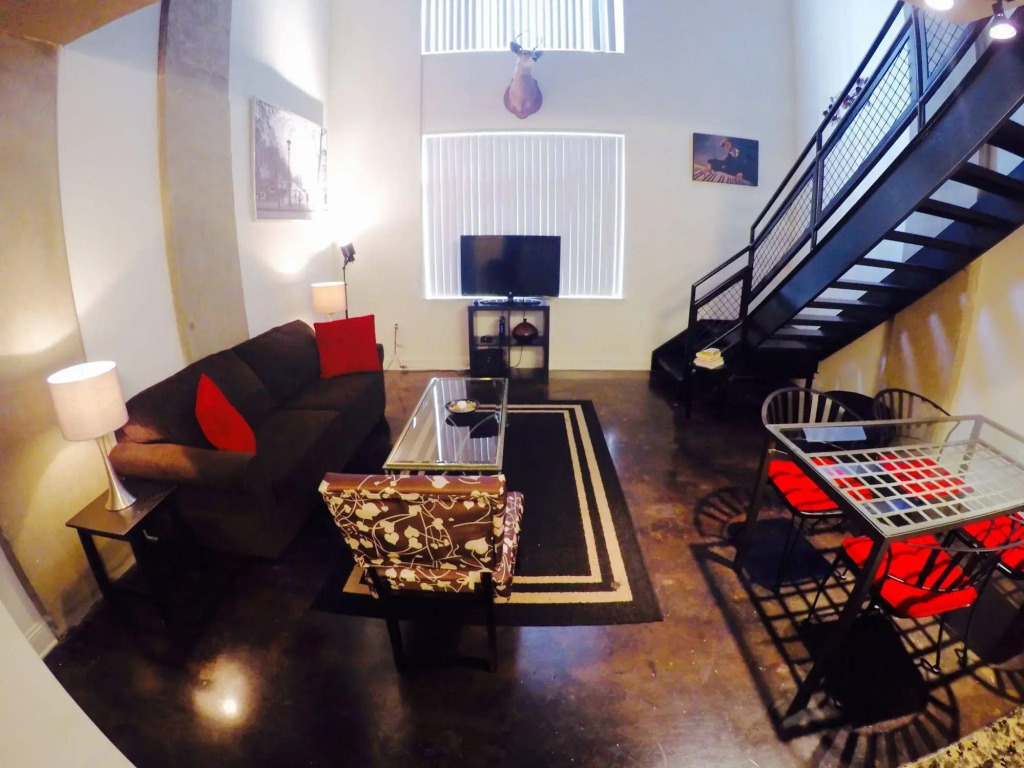 Suite Home America - DC