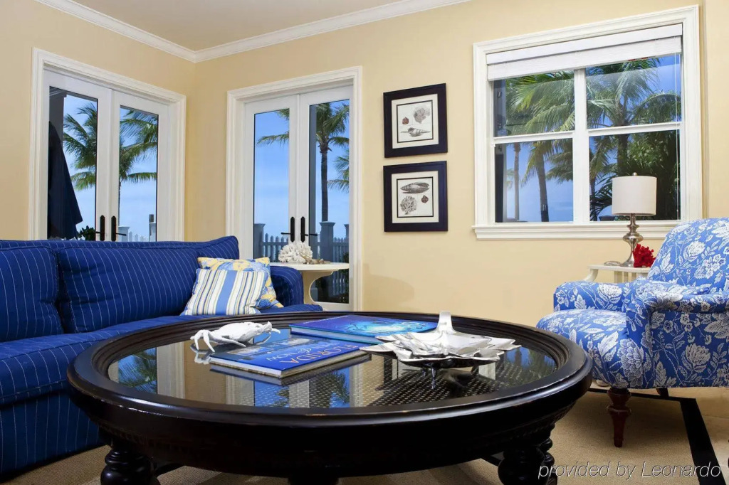 Sunset Key Cottages