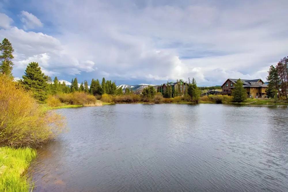 Hike, Bike, Ski: Winter Park Condo w/ Deck