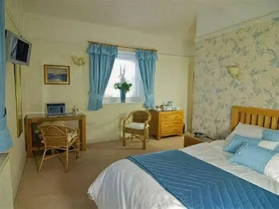 Throapham House