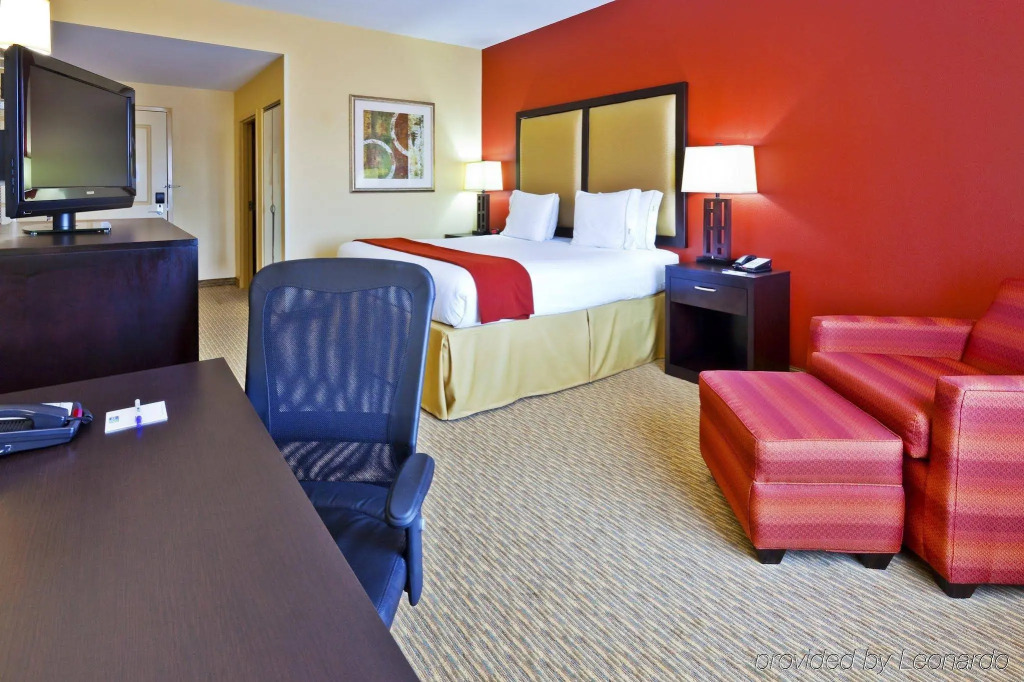 Holiday Inn Express Nashville-Opryland by IHG