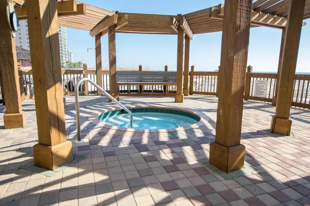 Pelican Beach Terrace 807