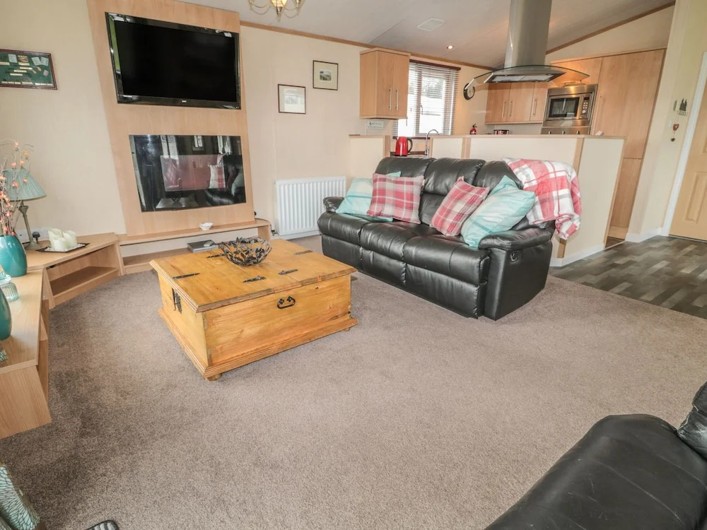 Hawthorn Lodge