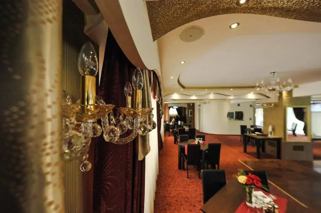 Hotel AMD