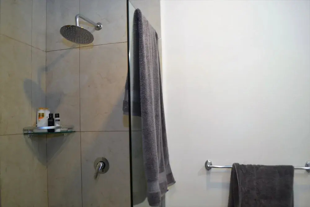 Condo Niza 266 by MDR