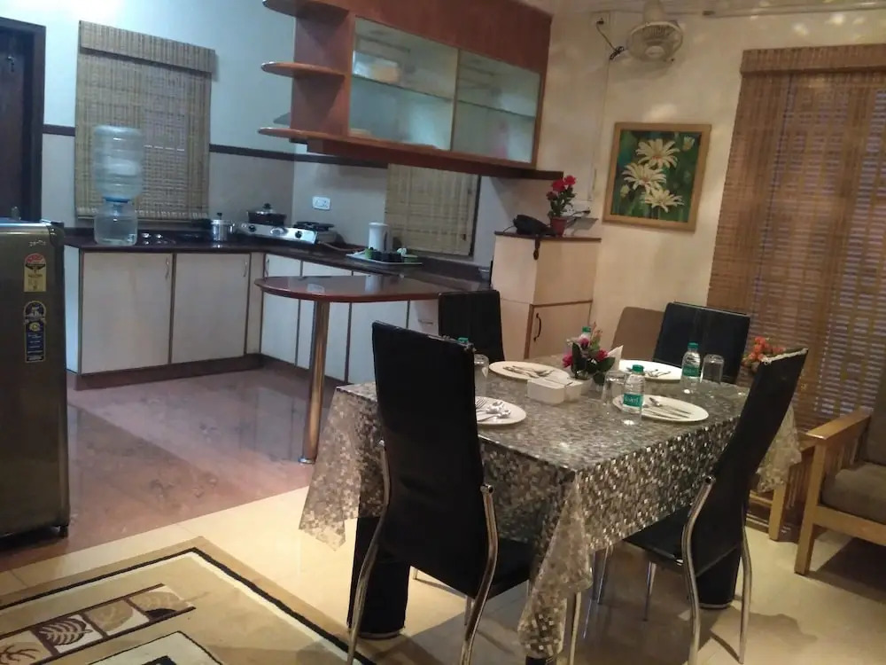 Aster Vue Service Apartment