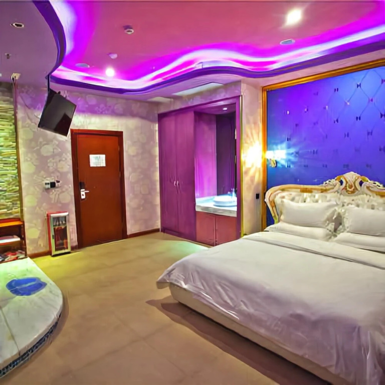 2099 Hotel