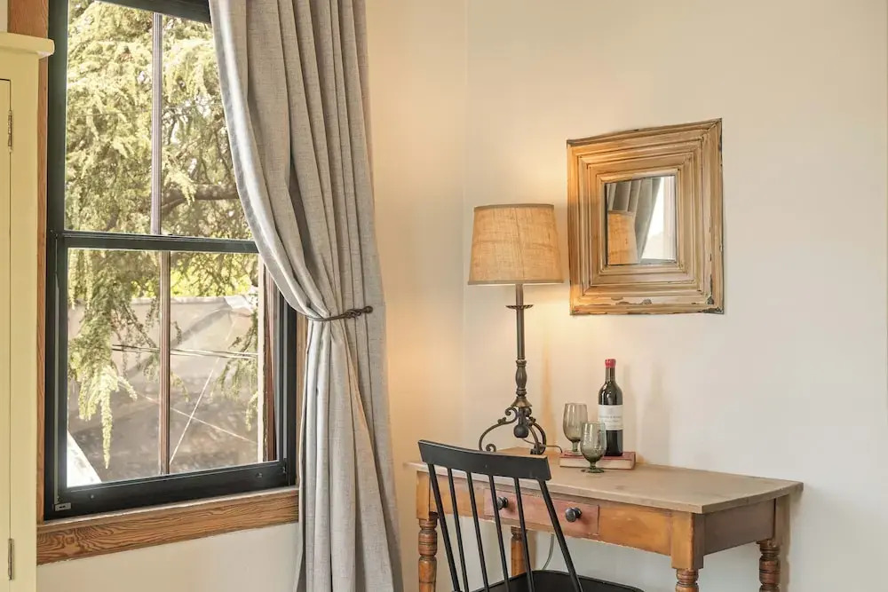 Sonoma Hotel