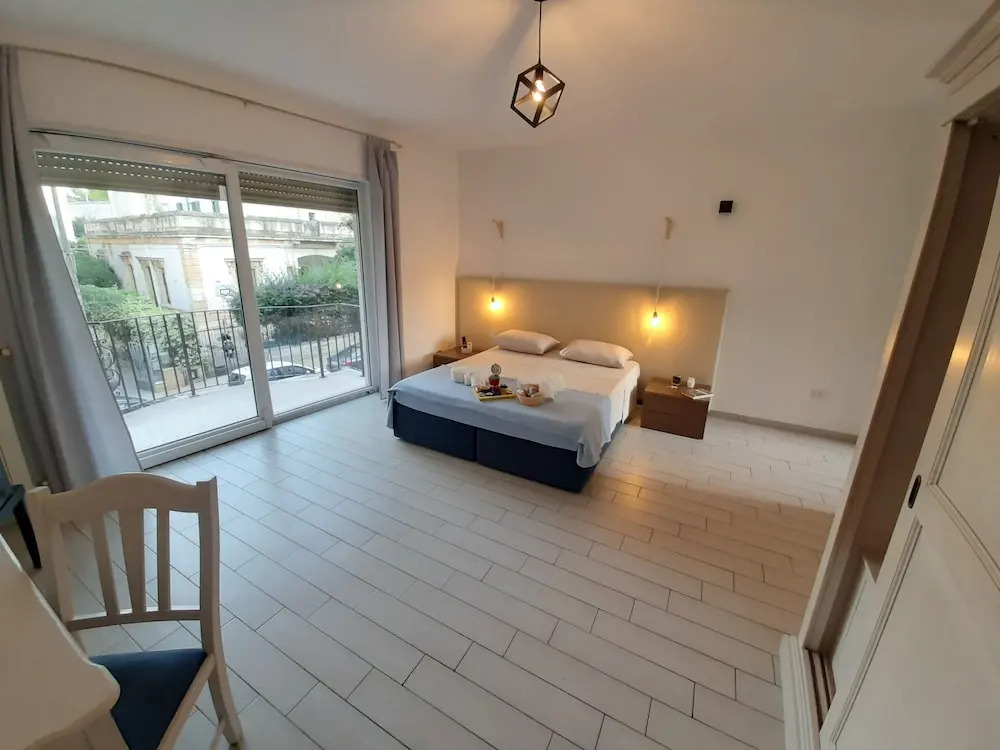 Dimore centro Lecce Affittacamere B&B