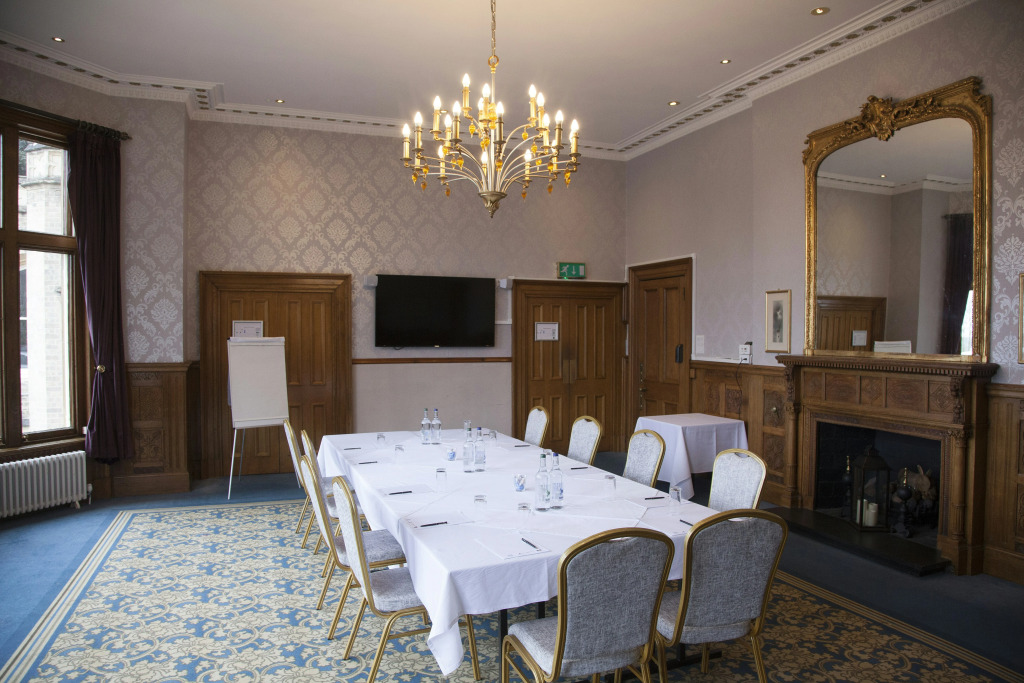 Shendish Manor Hotel & Golf Course