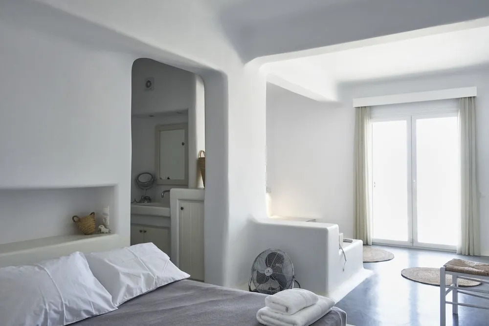 Azolla Villa Mykonos