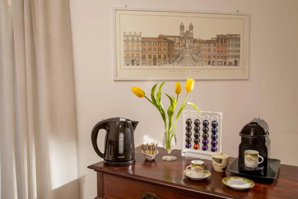 Alexander Apartment