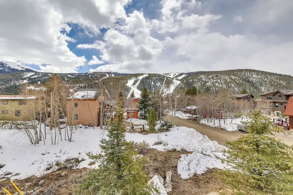 Walk to Slopes: Home w/ Hot Tub in Keystone